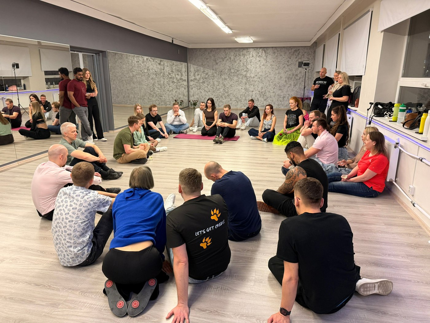 Tallinn class, sitting in a circle